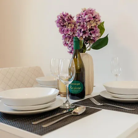 Apartamento Airport With Balcony Bratislava