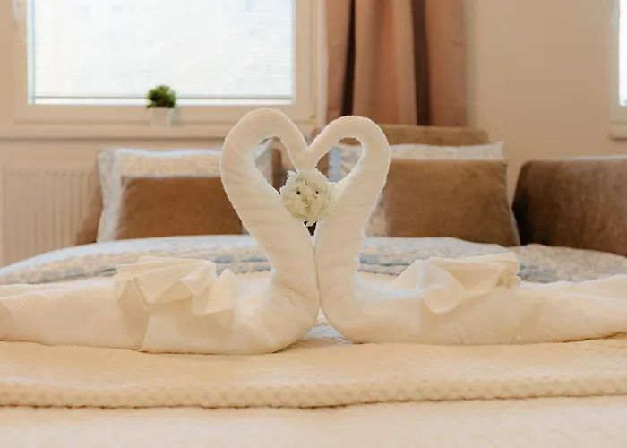 Airport With Balcony アパート ブラチスラヴァ