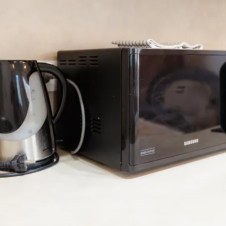 Apartmán Airport With Balcony