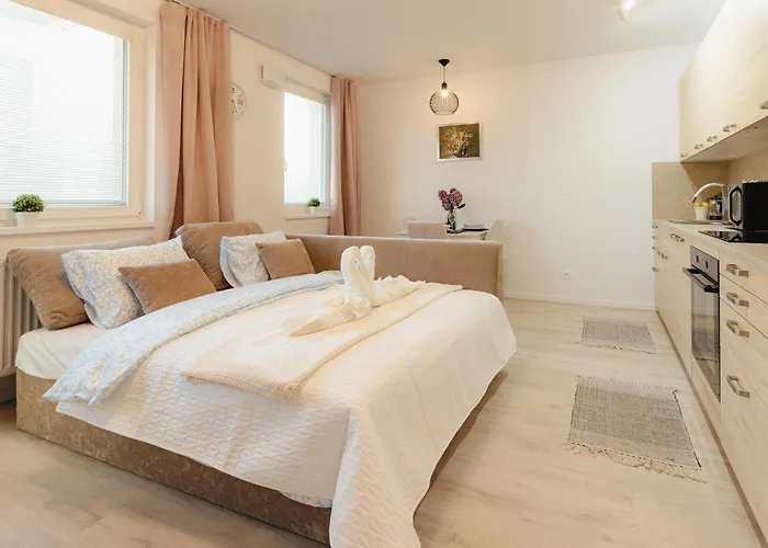 Lejlighed Airport With Balcony *